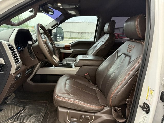 2017 Ford Super Duty F-350 SRW Base