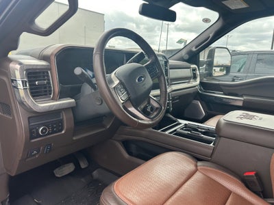 2025 Ford Super Duty F-350 SRW Base