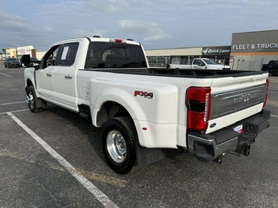 2025 Ford Super Duty F-350 DRW Base