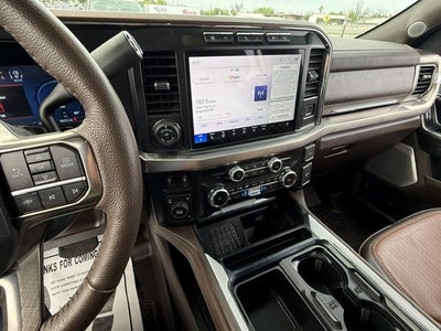 2024 Ford Super Duty F-350 DRW Base