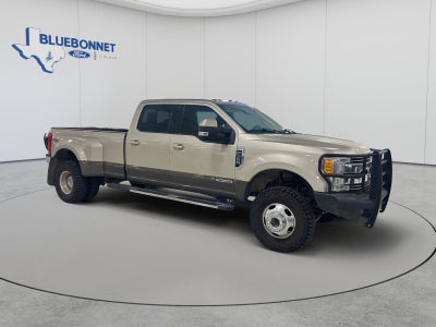 2017 Ford Super Duty F-350 DRW Base