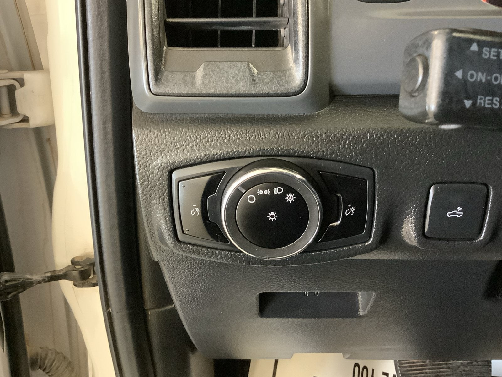 2023 Ford Ranger Base