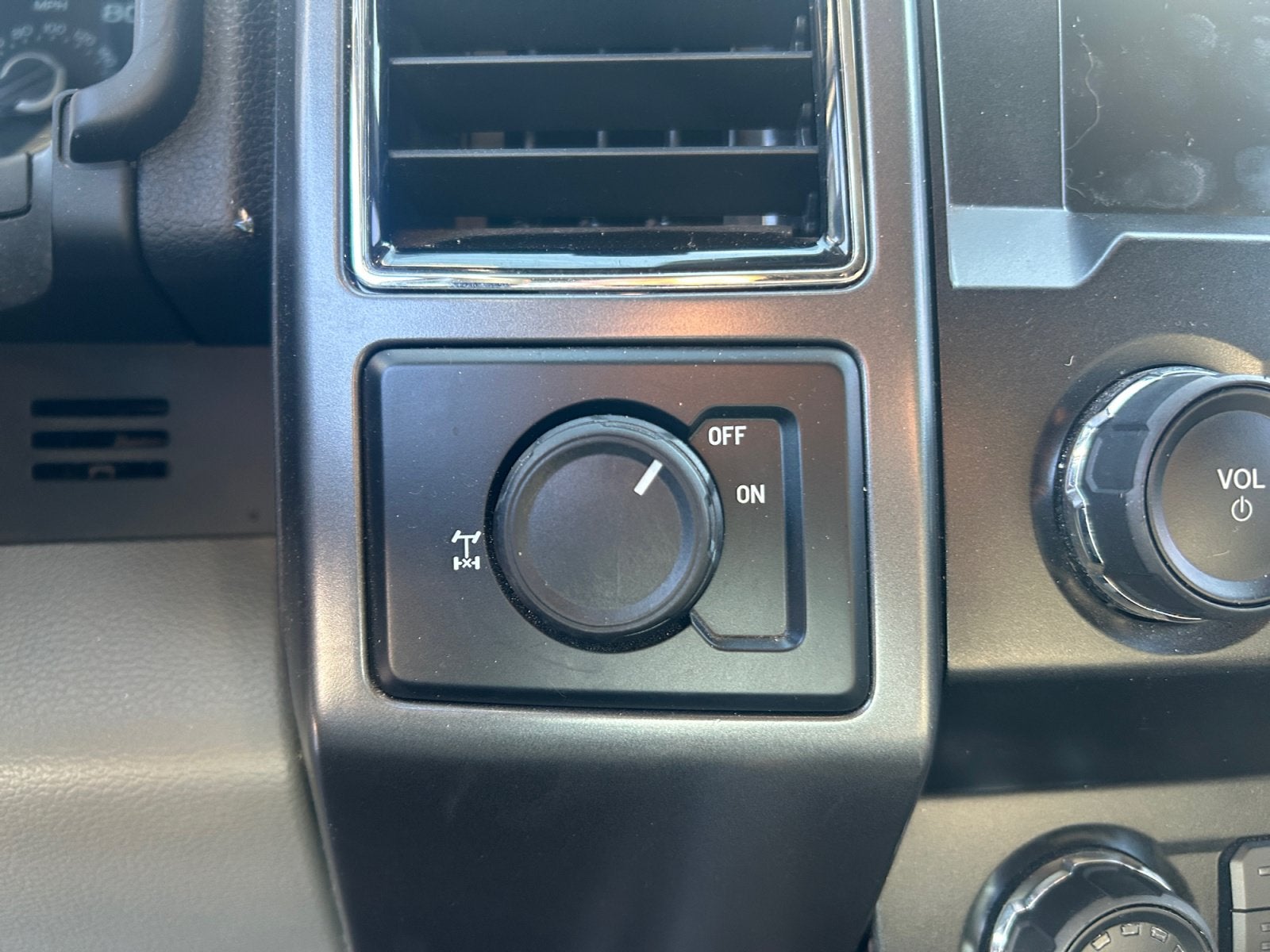 2019 Ford F-150 Base