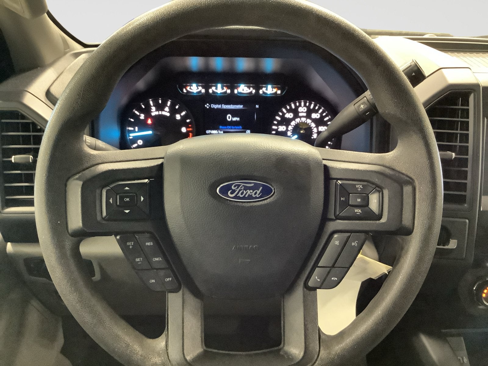 2020 Ford F-150 Base