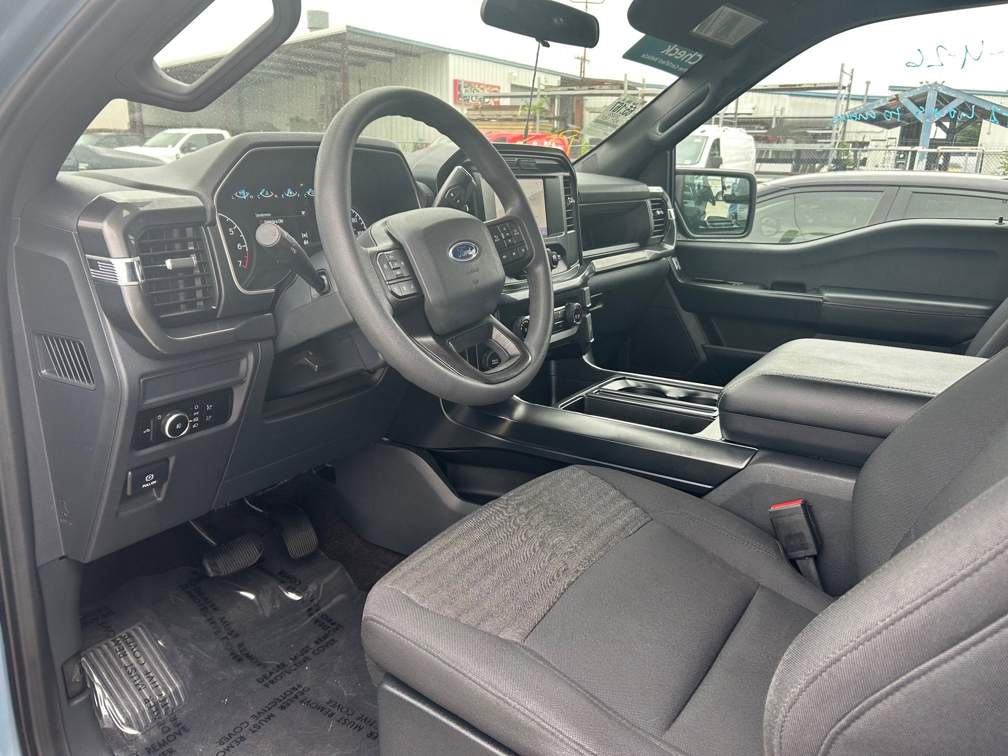 2023 Ford F-150 Base