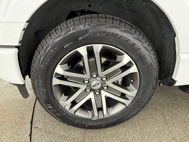 2021 Ford F-150 Base