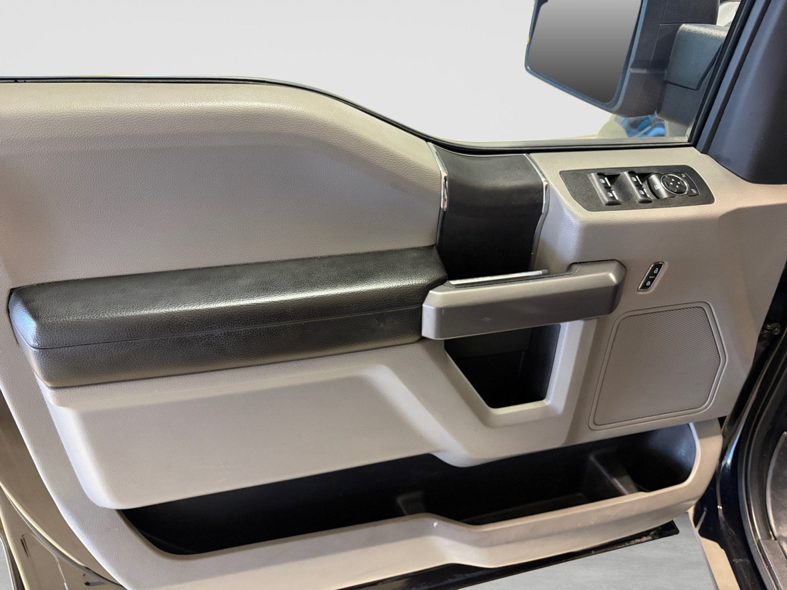 2019 Ford F-150 Base