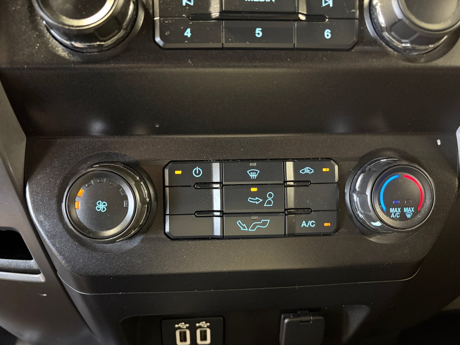 2019 Ford F-150 Base
