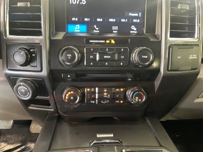 2016 Ford F-150 Base