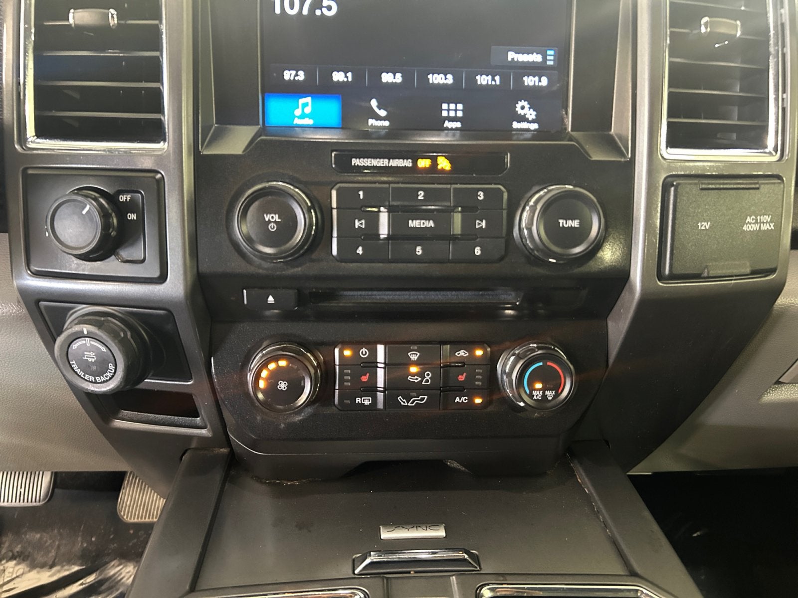 2016 Ford F-150 Base