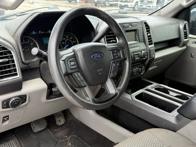 2016 Ford F-150 Base