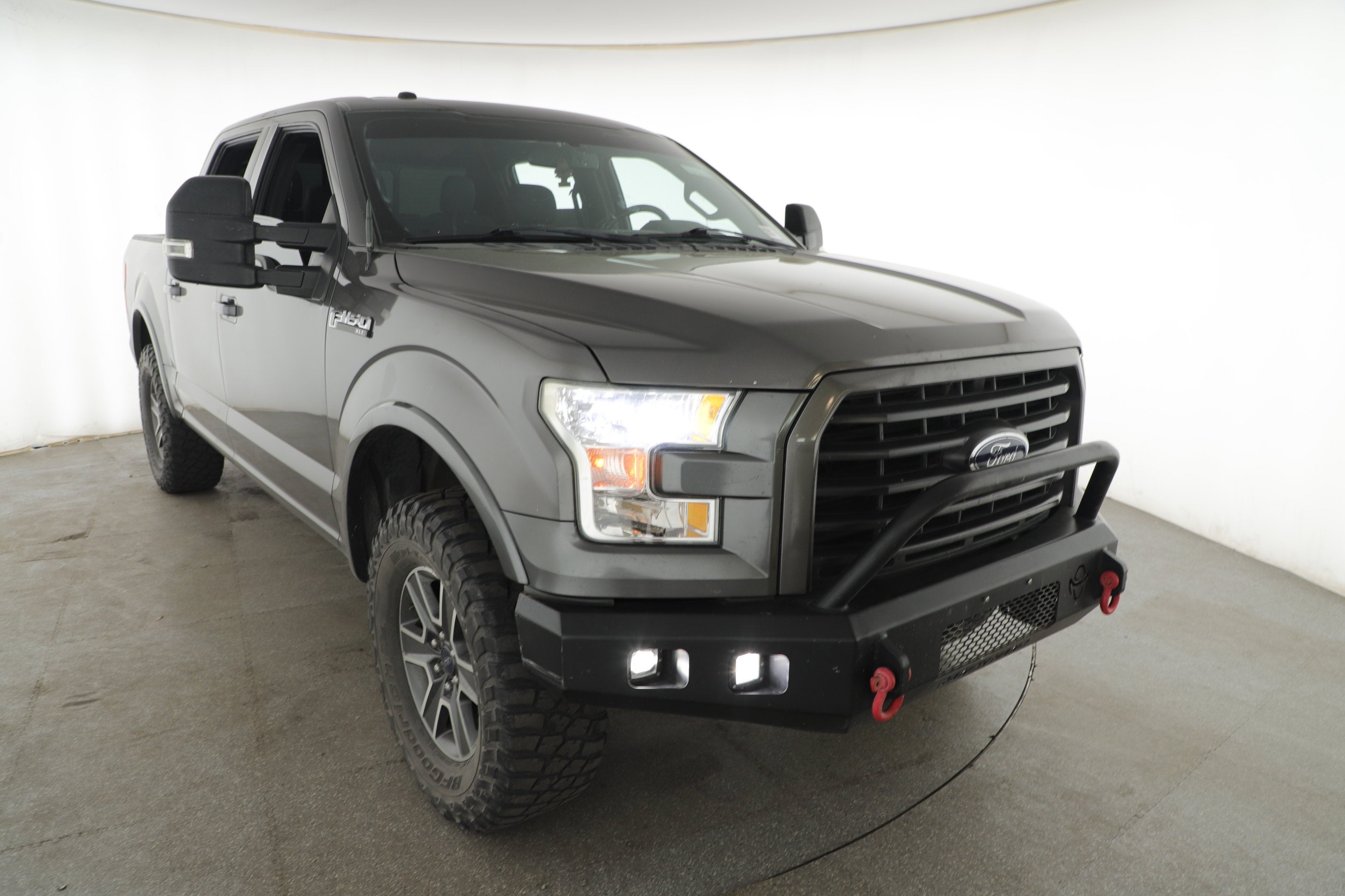 2016 Ford F-150 Base