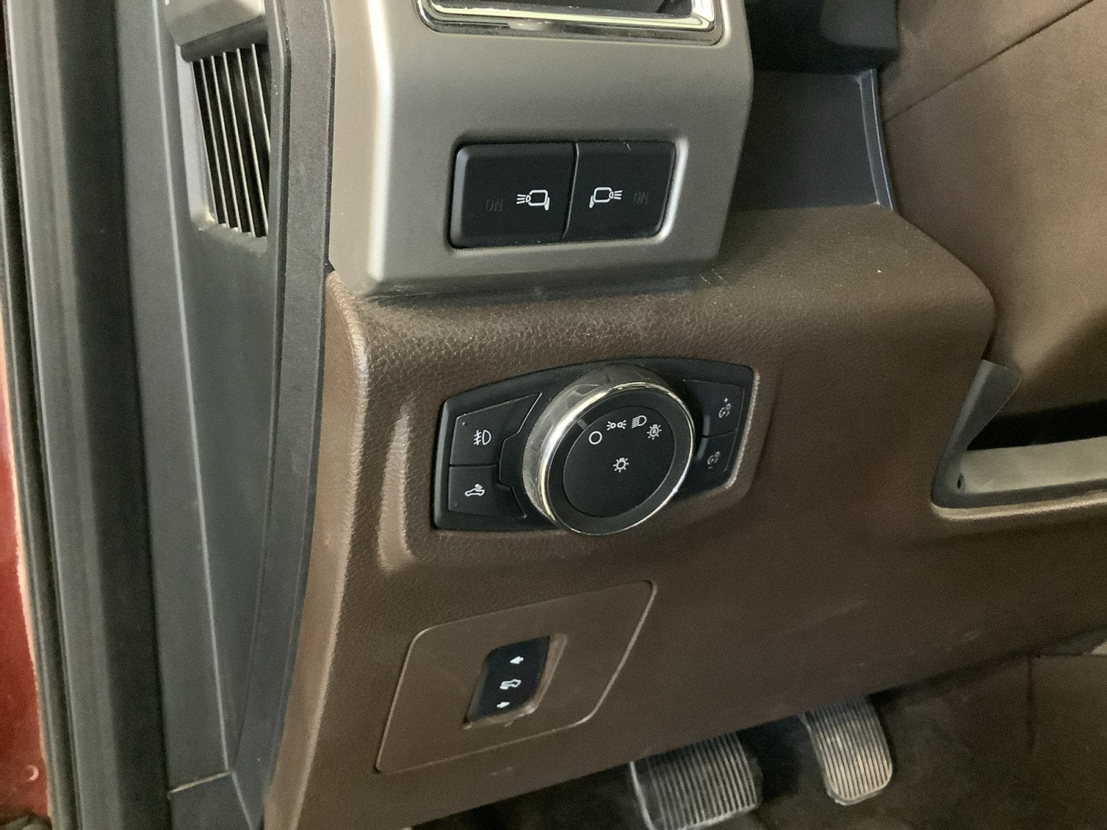 2016 Ford F-150 Base