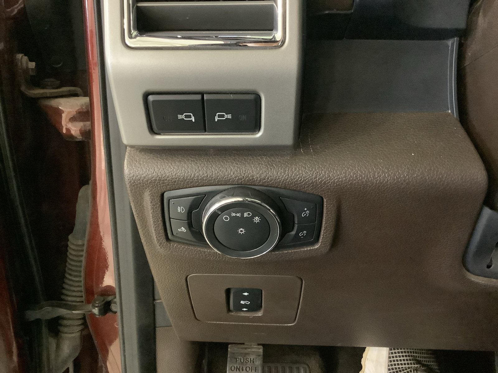 2016 Ford F-150 Base