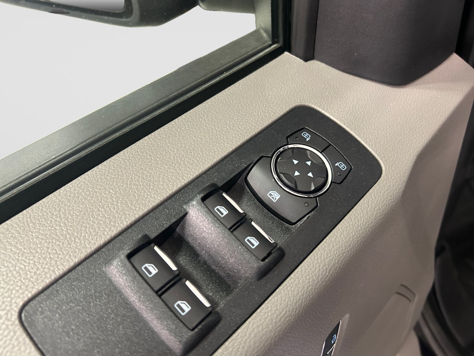 2019 Ford F-150 Base