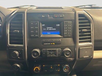 2016 Ford F-150 Base