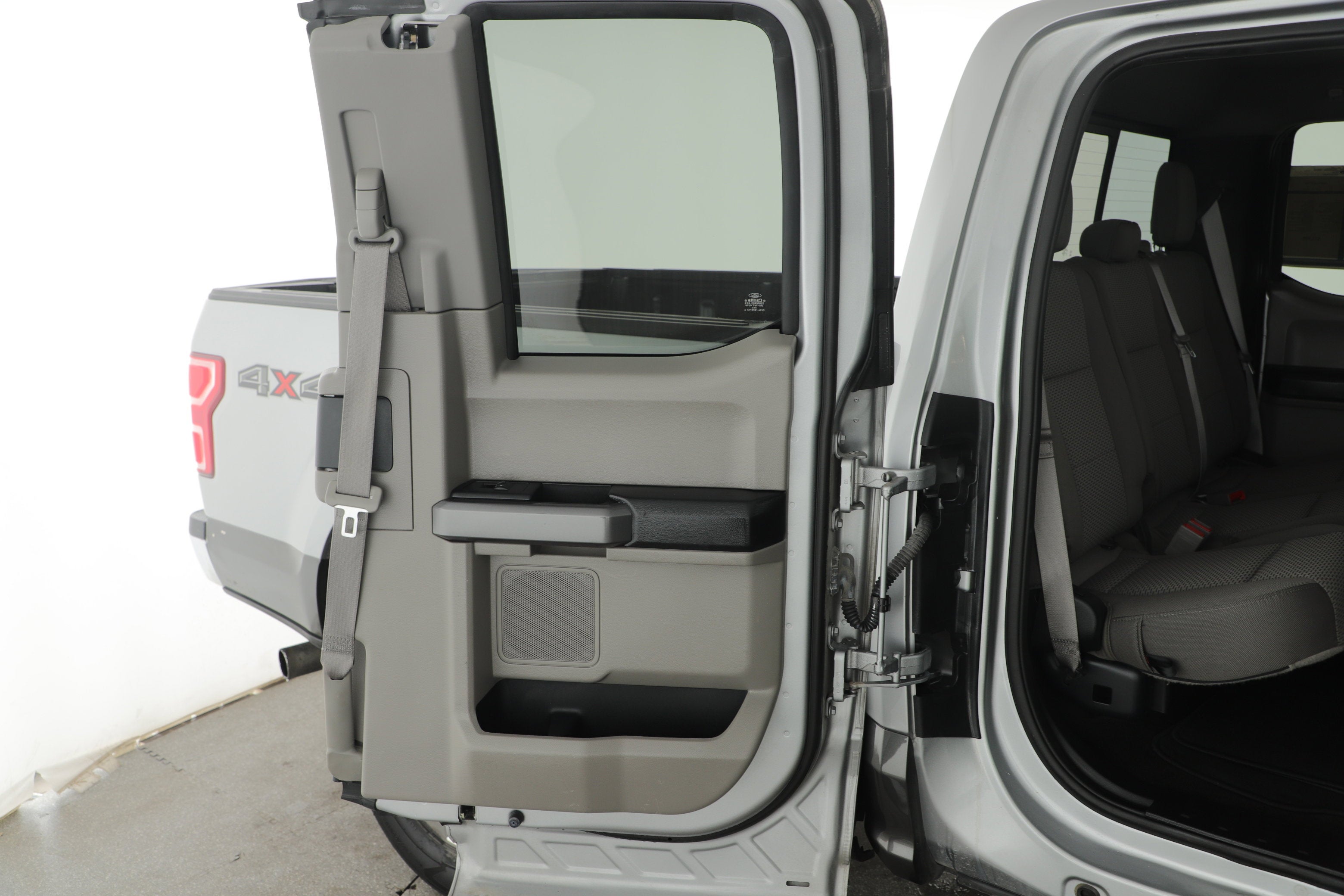 2020 Ford F-150 Base