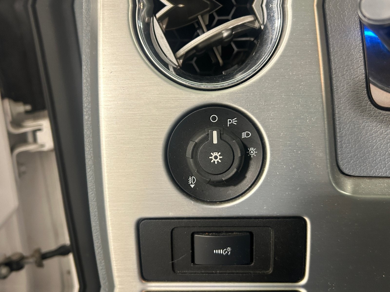 2011 Ford F-150 Base