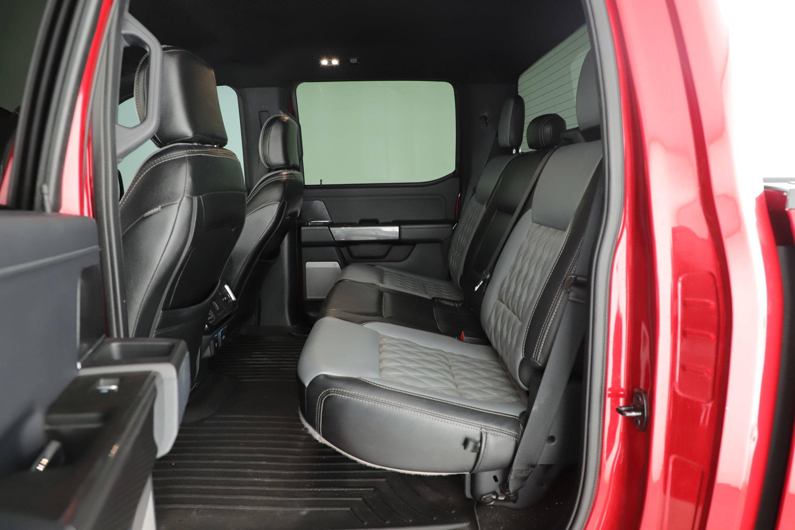 2022 Ford F-150 Base