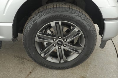 2022 Ford F-150 Base