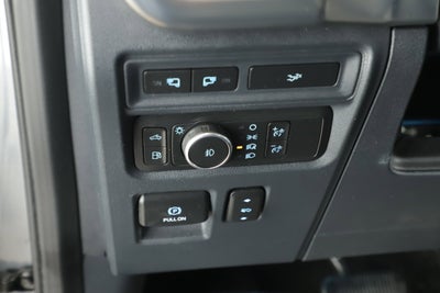 2022 Ford F-150 Base