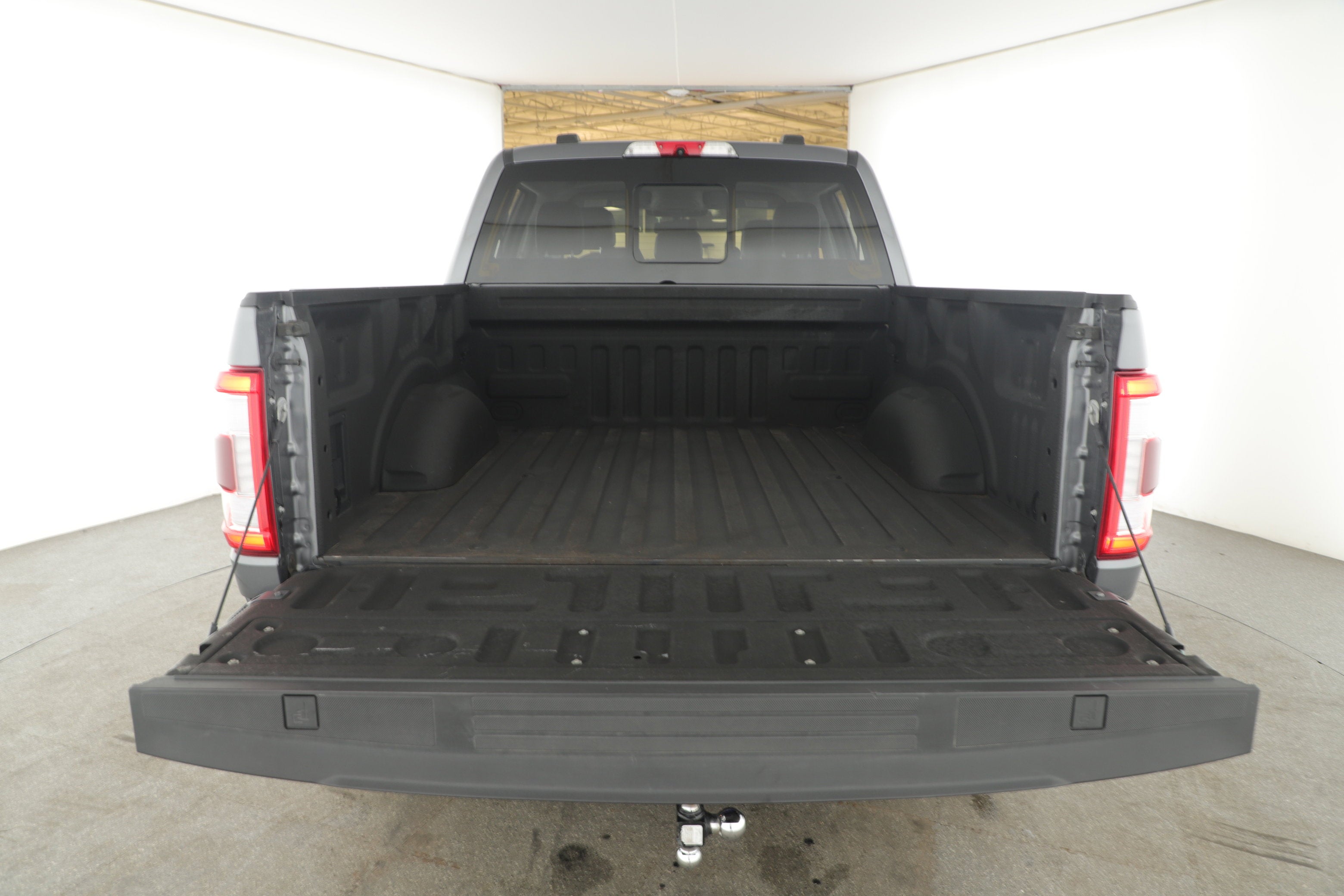 2022 Ford F-150 Base