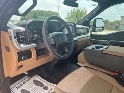 2024 Ford Super Duty F-350 DRW Base