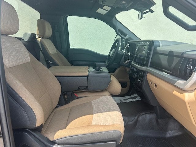 2024 Ford Super Duty F-350 DRW Base