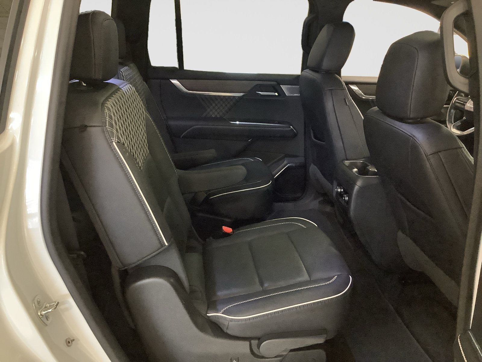 2024 GMC Acadia FWD Denali