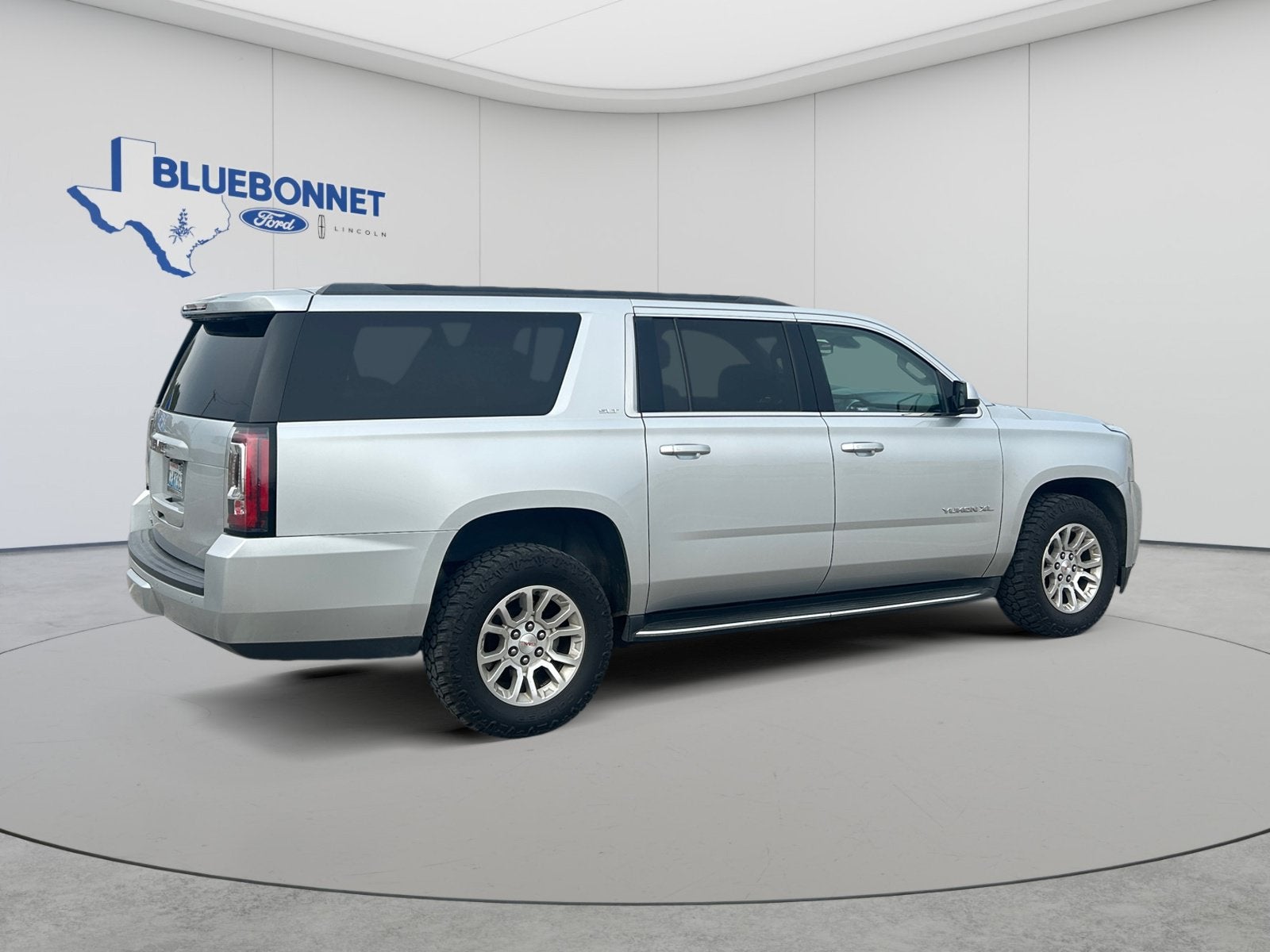 2017 GMC Yukon XL SLT