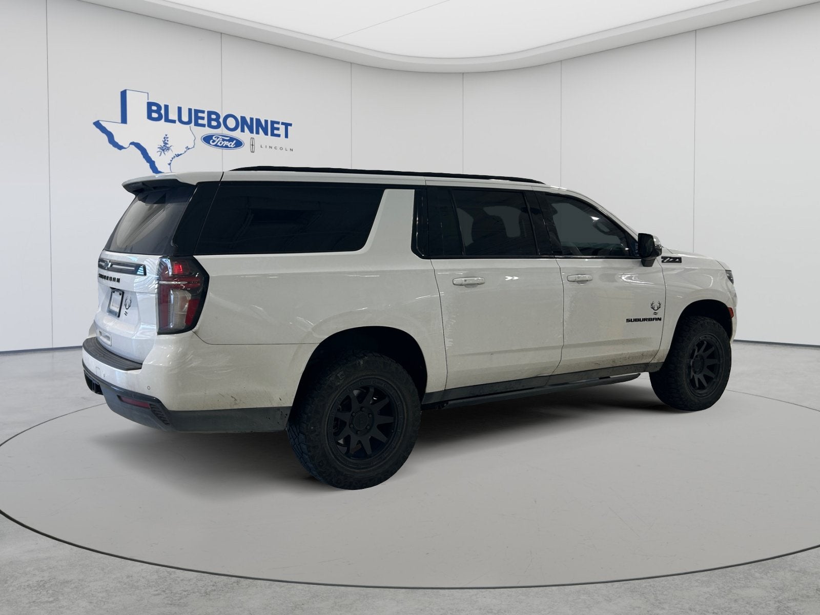 2023 Chevrolet Suburban Z71