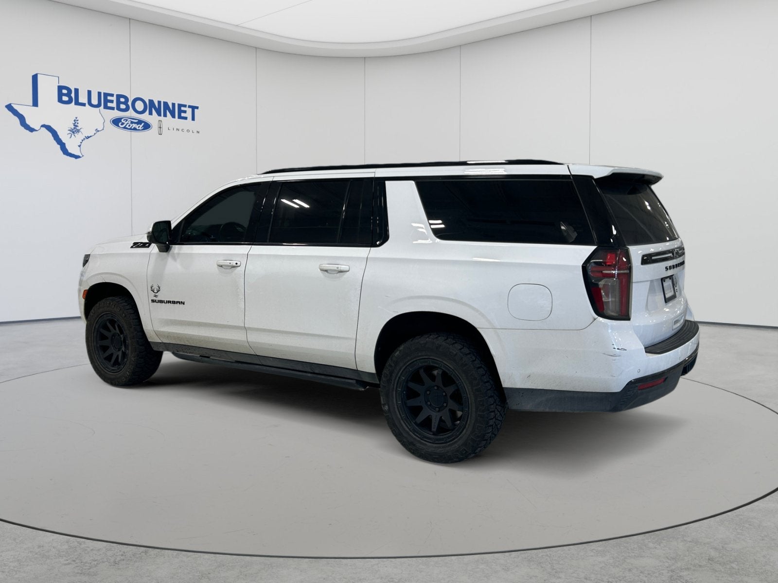2023 Chevrolet Suburban Z71