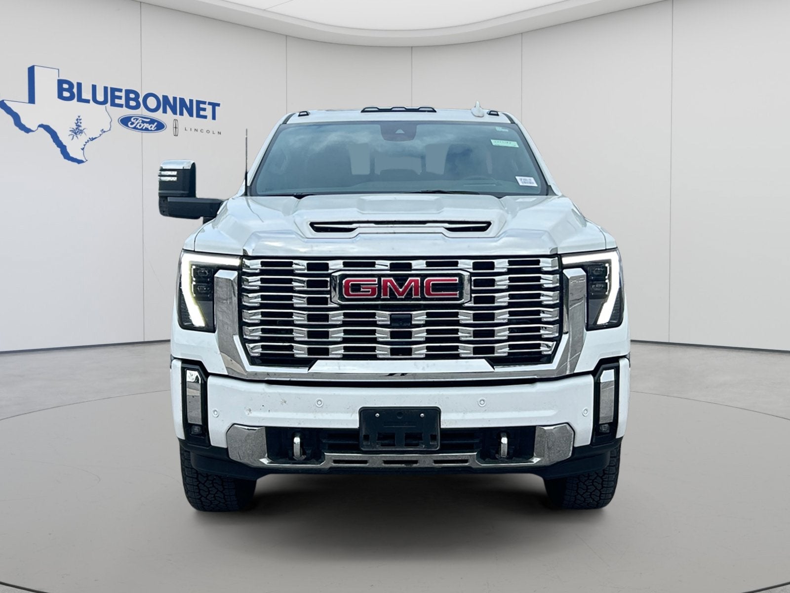 2026 GMC Sierra 2500HD Denali