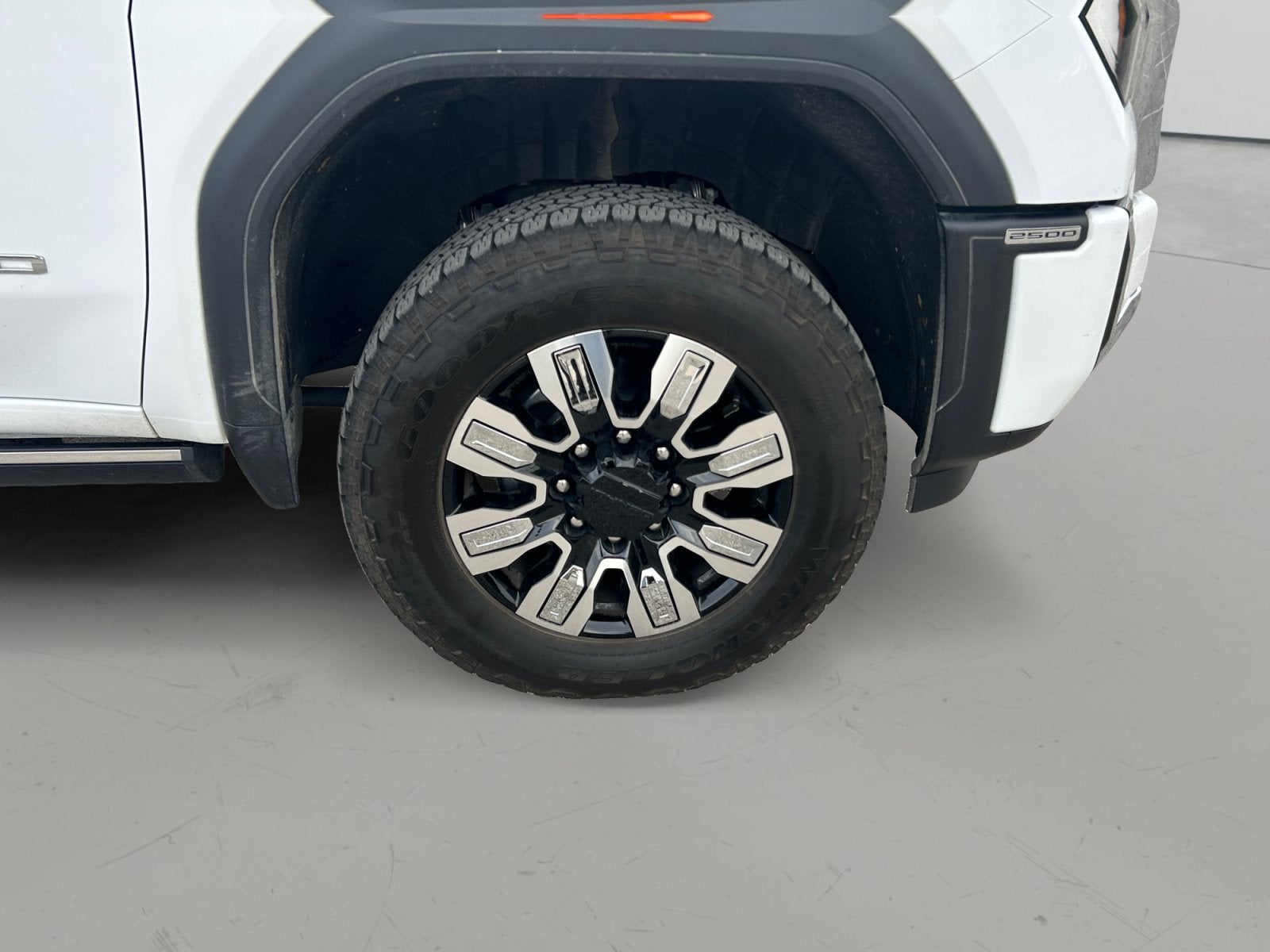 2026 GMC Sierra 2500HD Denali