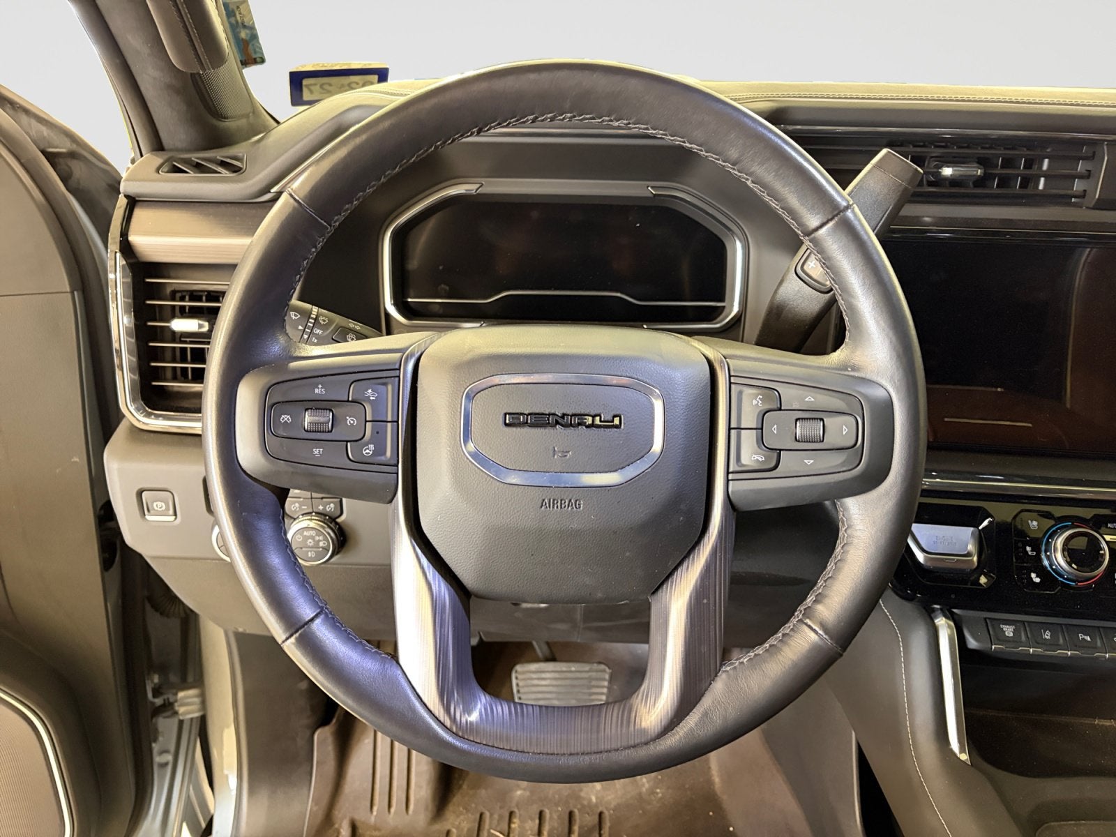 2025 GMC Sierra 2500HD Denali Ultimate