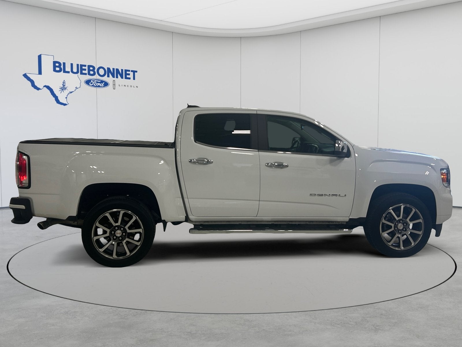 2022 GMC Canyon 4WD Denali