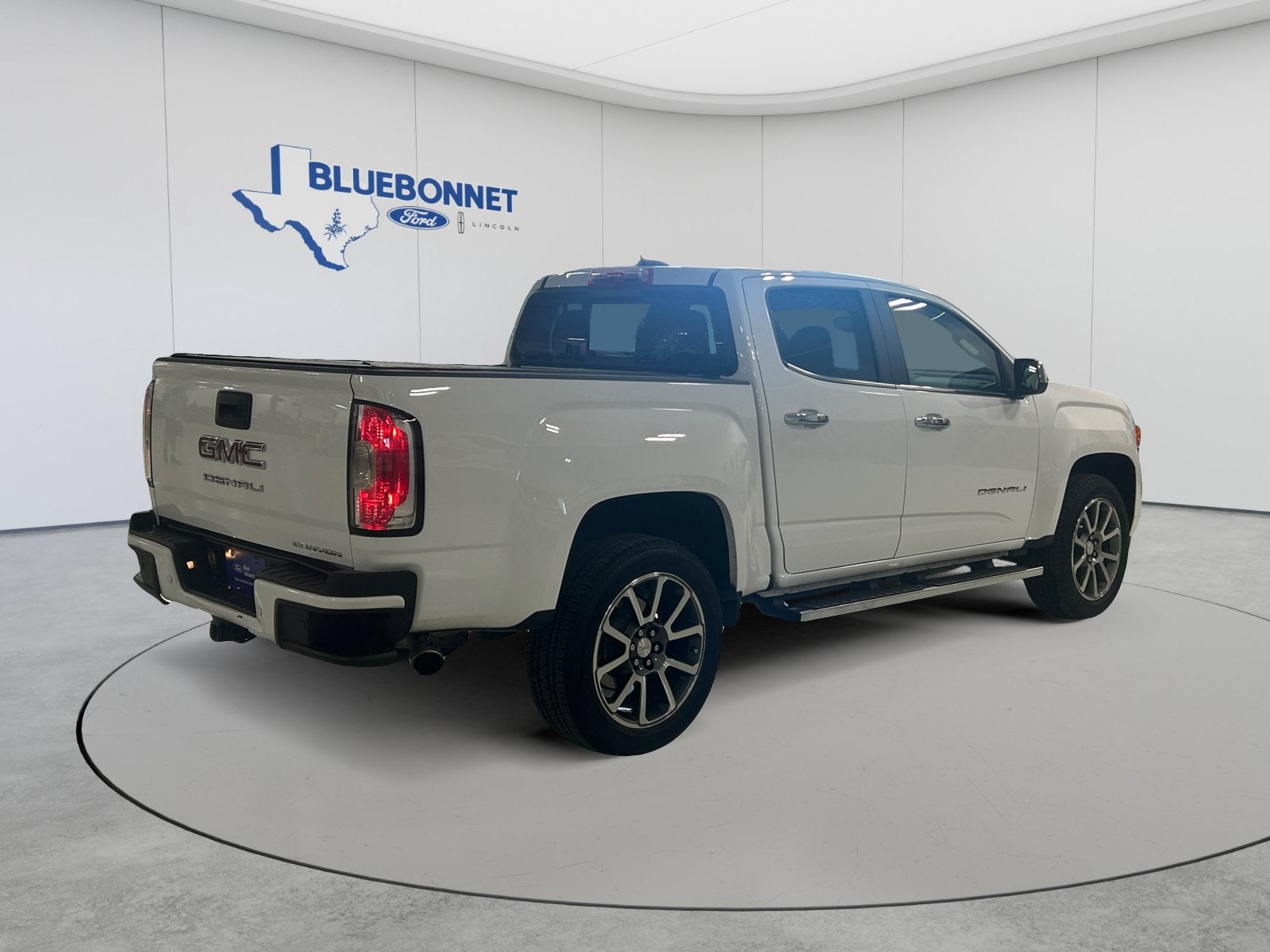 2022 GMC Canyon 4WD Denali