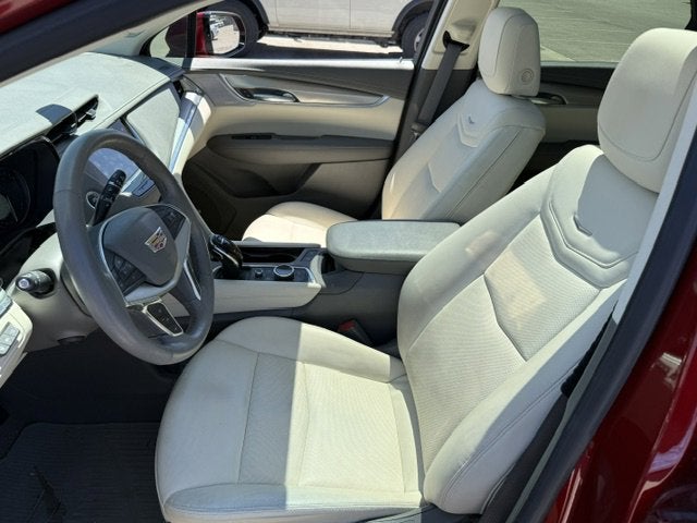 2023 Cadillac XT5 FWD Premium Luxury