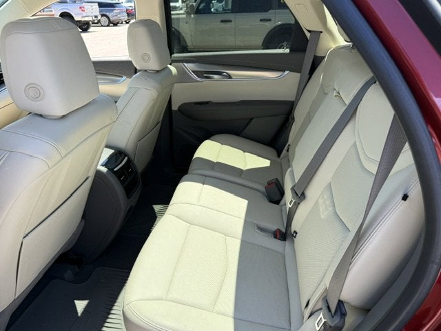 2023 Cadillac XT5 FWD Premium Luxury