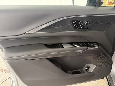 2025 Cadillac LYRIQ Luxury