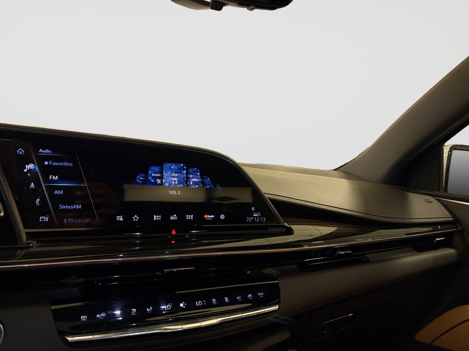 2023 Cadillac Escalade ESV 4WD Sport
