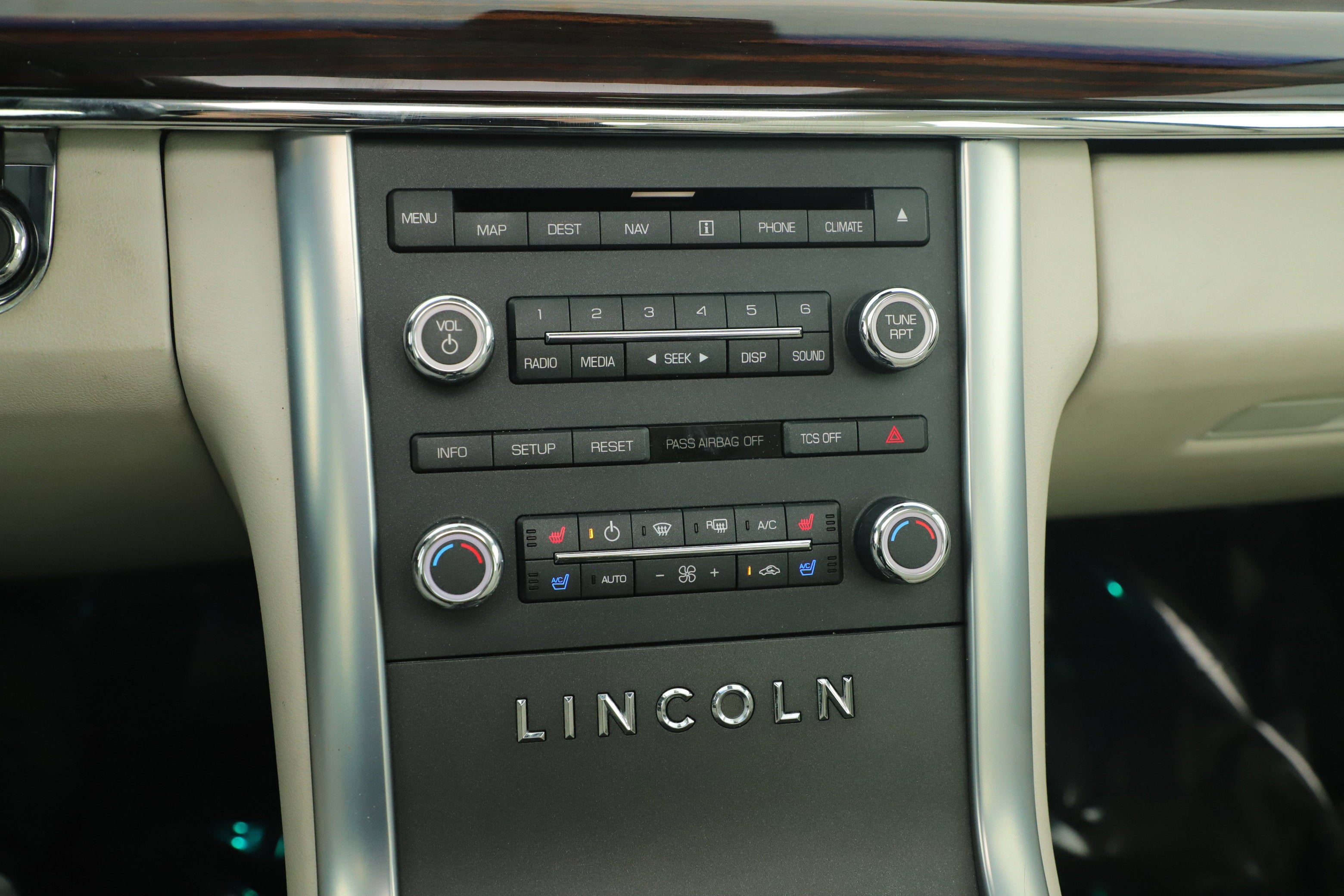 2011 Lincoln MKS w/EcoBoost