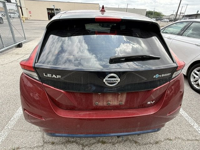 2022 Nissan LEAF SV