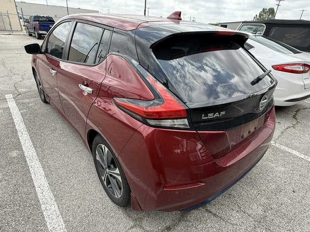 2022 Nissan LEAF SV