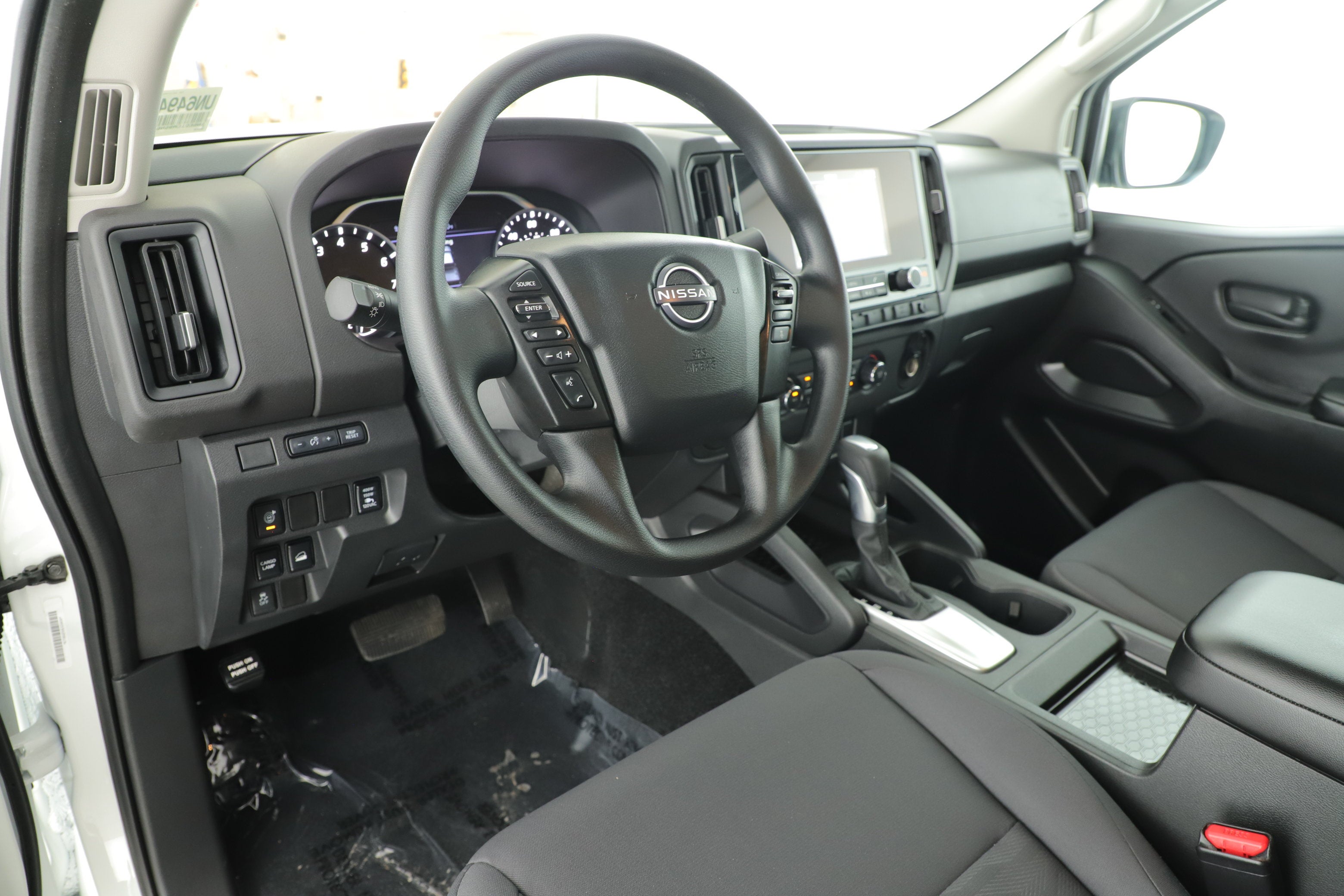 2025 Nissan Frontier S