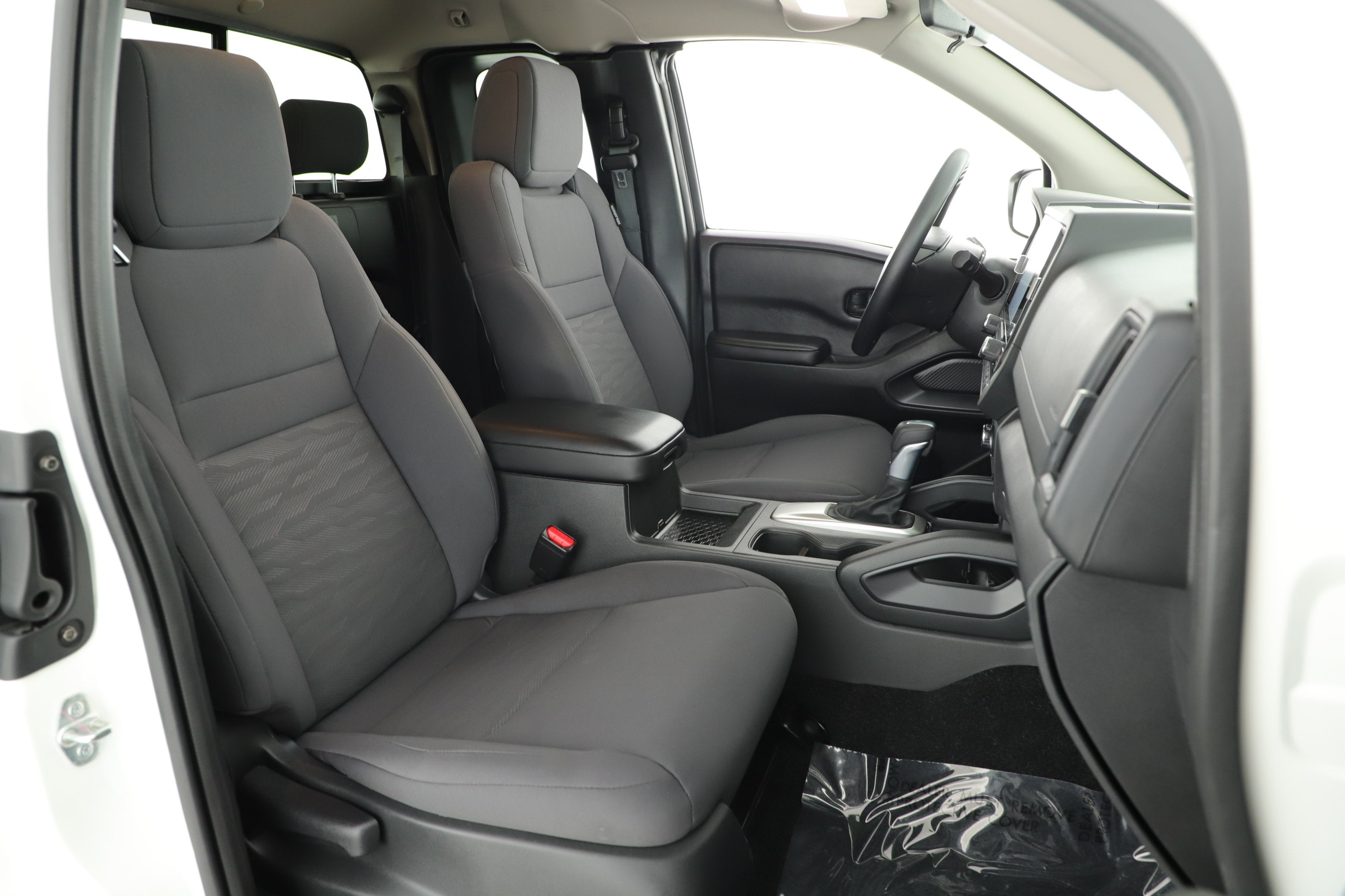 2025 Nissan Frontier S