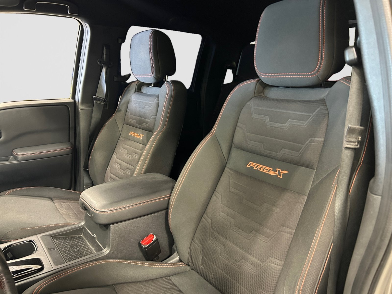 2022 Nissan Frontier PRO-X