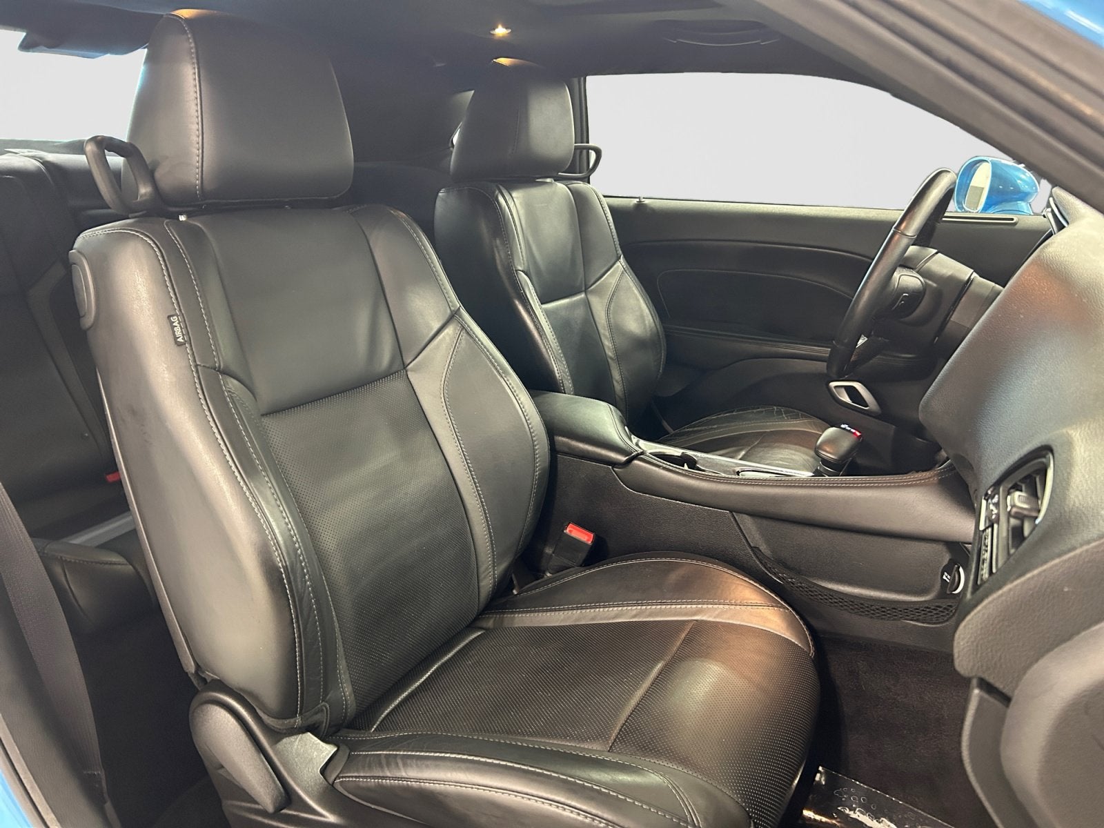 2016 Dodge Challenger SXT Plus