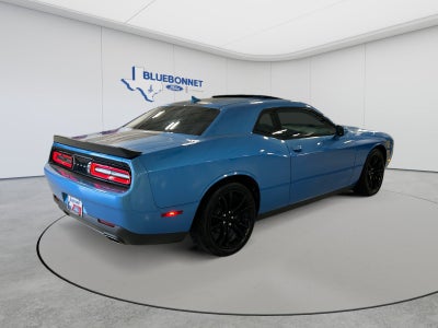 2016 Dodge Challenger SXT Plus