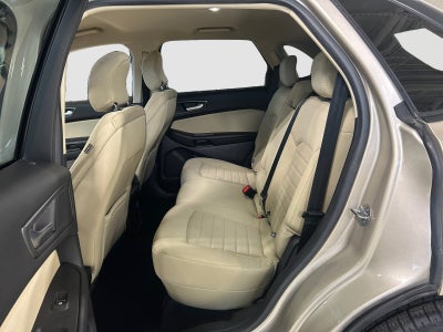 2018 Ford Edge SE